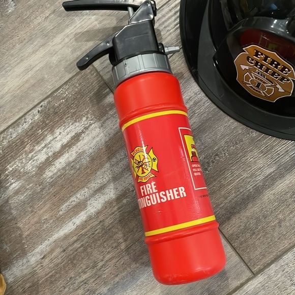 Spooktacular Creations Kids Firefighter Costume, Fireman Costume Large - flawed - Picture 9 of 9